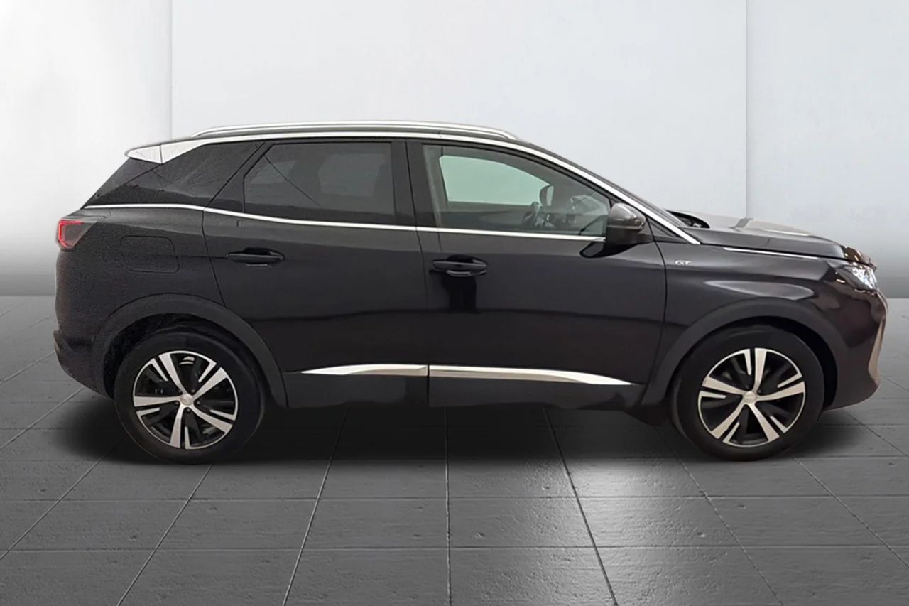 Peugeot 3008 1.2 PureTech GT Navi Kamera Delläder Cockpit MOMS – bild 4 av 11