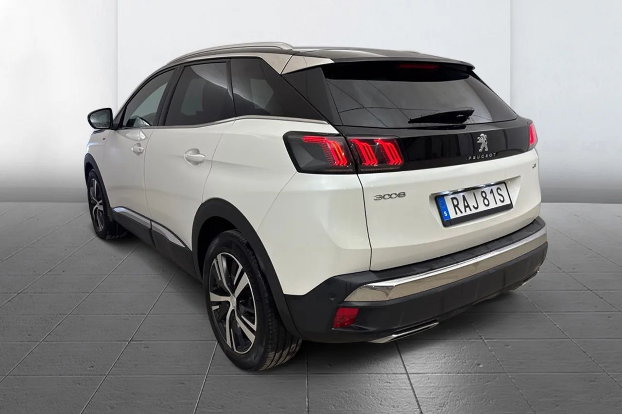 Peugeot 3008 1.2 PureTech GT Navi Kamera Delläder Cockpit MOMS – bild 6 av 10