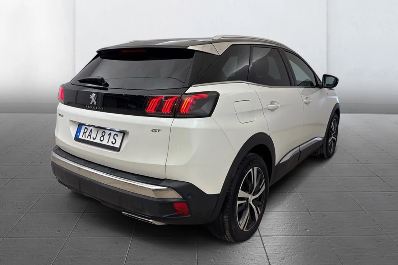 Peugeot 3008 1.2 PureTech GT Navi Kamera Delläder Cockpit MOMS – bild 5 av 10