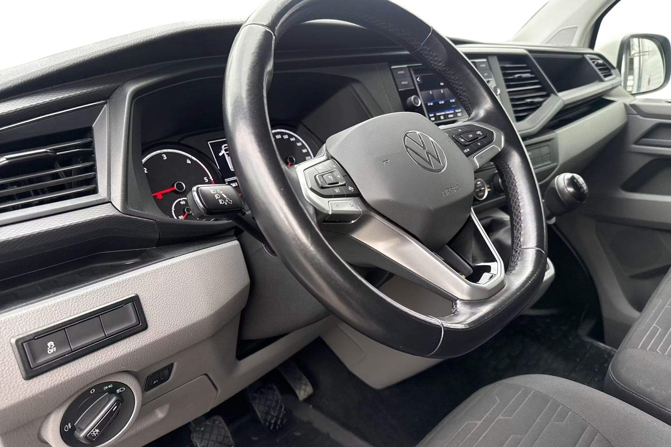 Volkswagen Caravelle 2.0 TDI Comfortline 9sits Drag Värmare MOMS 150hk – bild 5 av 8