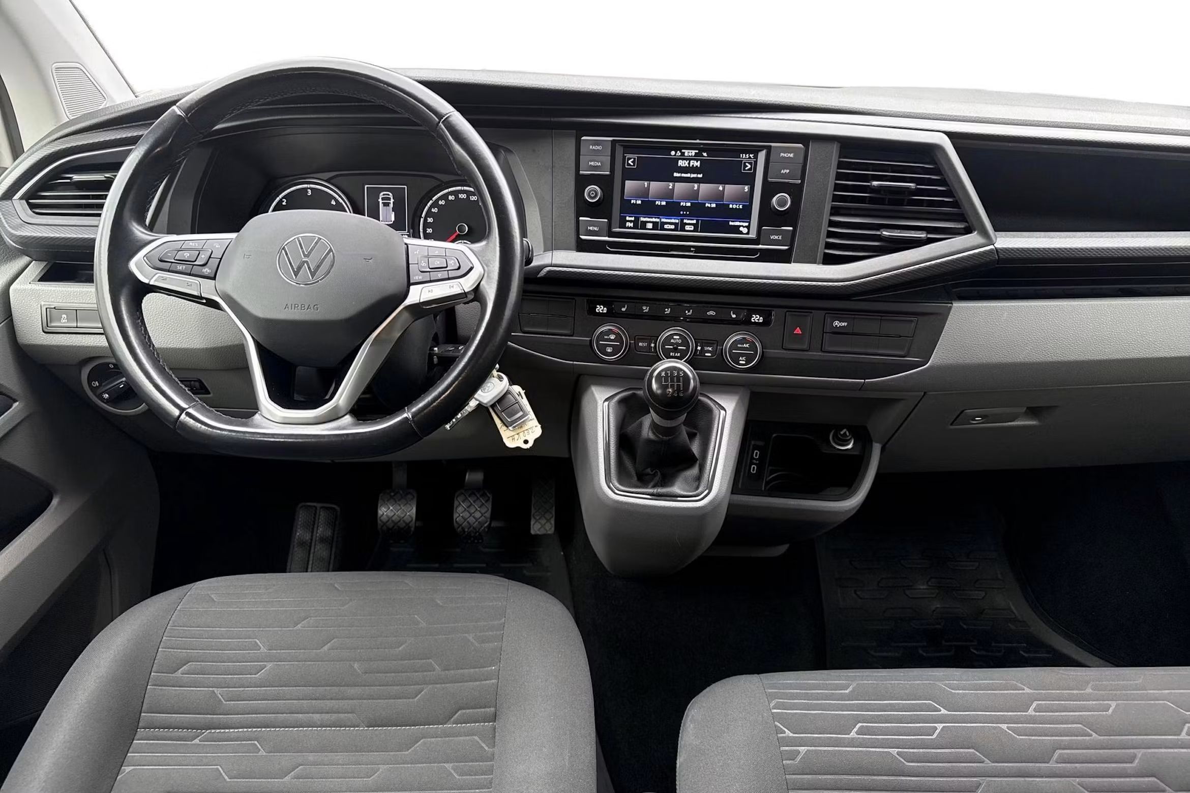 Volkswagen Caravelle 2.0 TDI Comfortline 9sits Drag Värmare MOMS 150hk – bild 8 av 8
