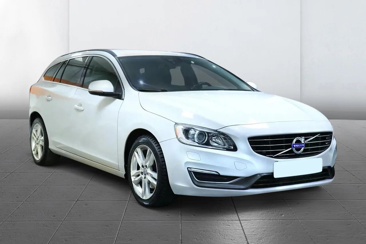 Volvo V60 D4 Aut Momentum Business Drag PDC Värmare 181hk – bild 3 av 11