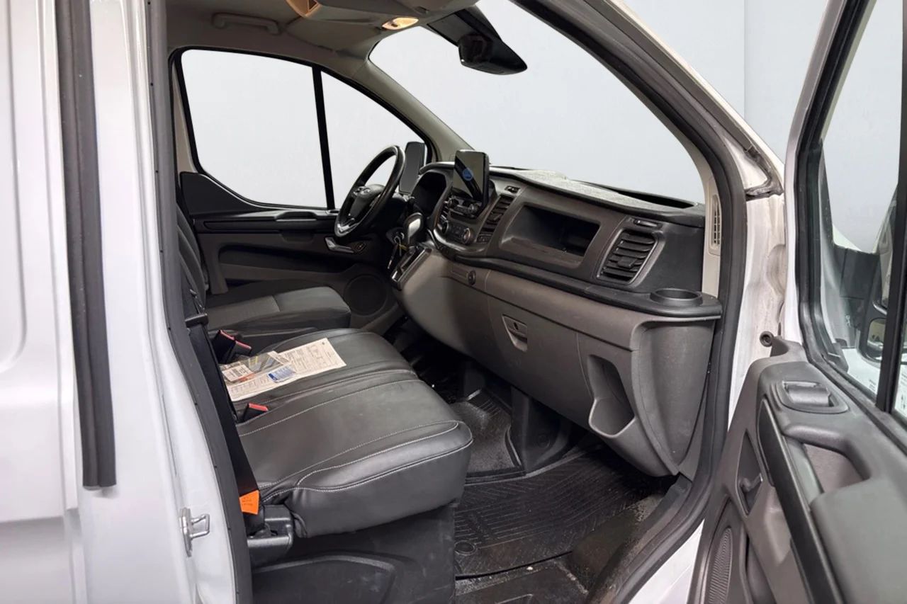 Ford Transit Custom 300 2.0 Aut L2 Drag Kamera PDC 3sits MOMS 130hk – bild 9 av 11