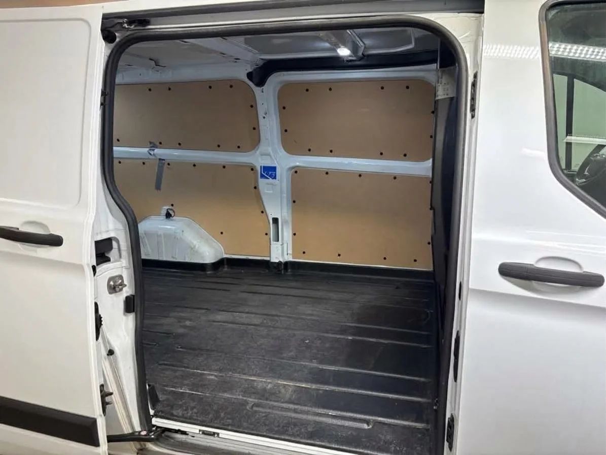 Ford Transit Custom 300 2.0 Aut L2 Drag Kamera PDC 3sits MOMS 130hk – bild 7 av 11