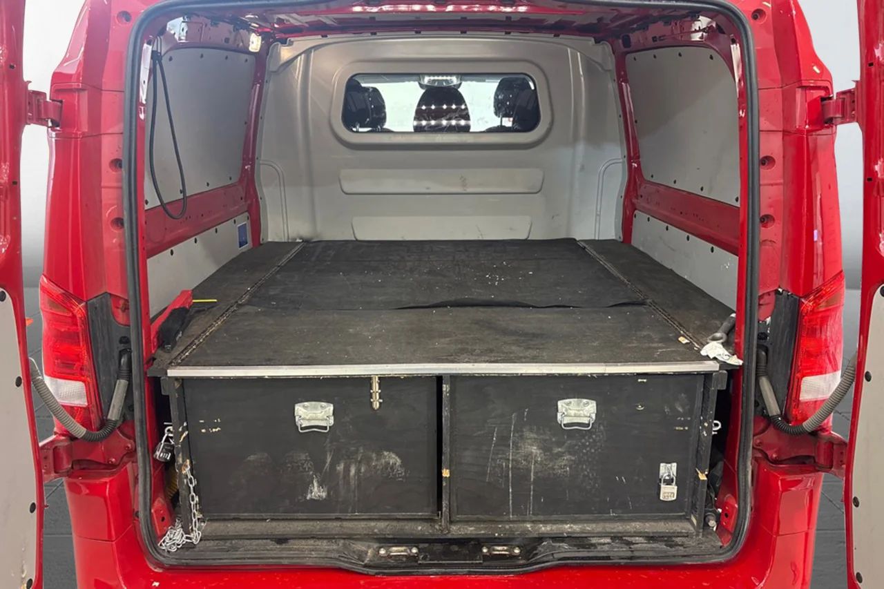 Mercedes-Benz Vito Mixto 116 CDI 4x4 3.0t X-Lång L3 5sits Drag Kamera Värmare 163hk – bild 11 av 12