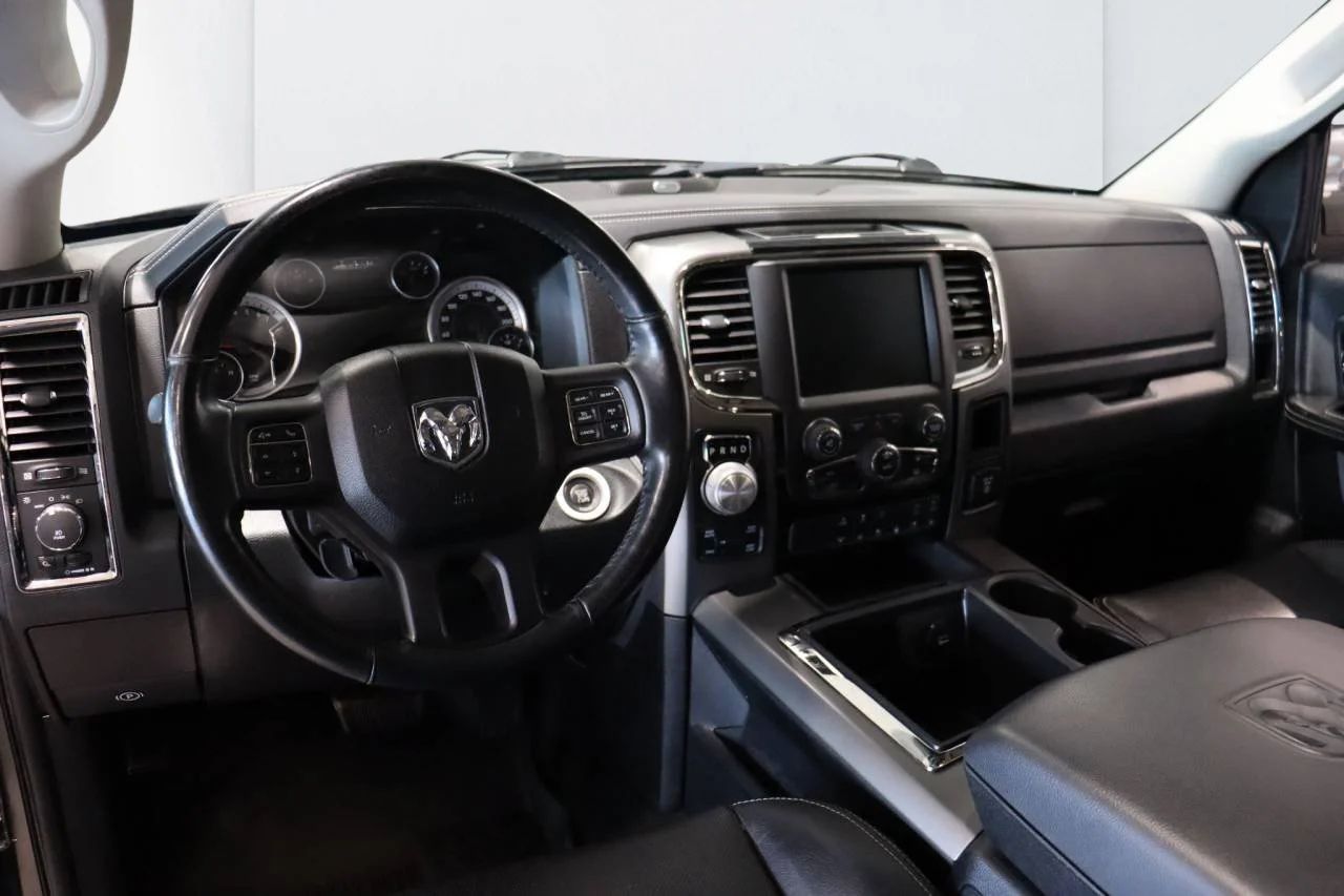 Dodge RAM 1500 Sport 5.7 V8 HEMI 4x4 Luft Drag 395hk – bild 8 av 13