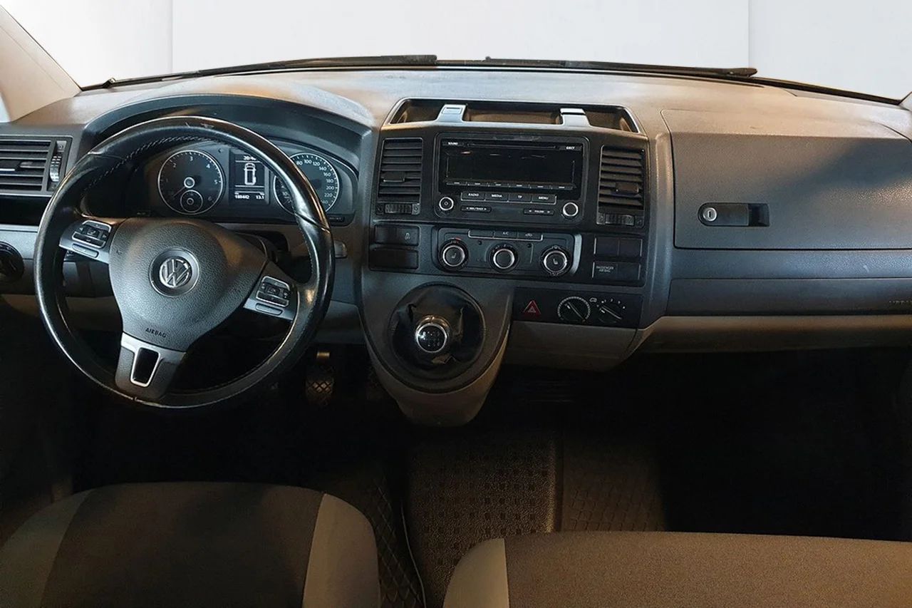 Volkswagen Transporter Kombi T32 2.0 TDI 4M L2 6sits Drag Komfortpkt 140hk – bild 15 av 16