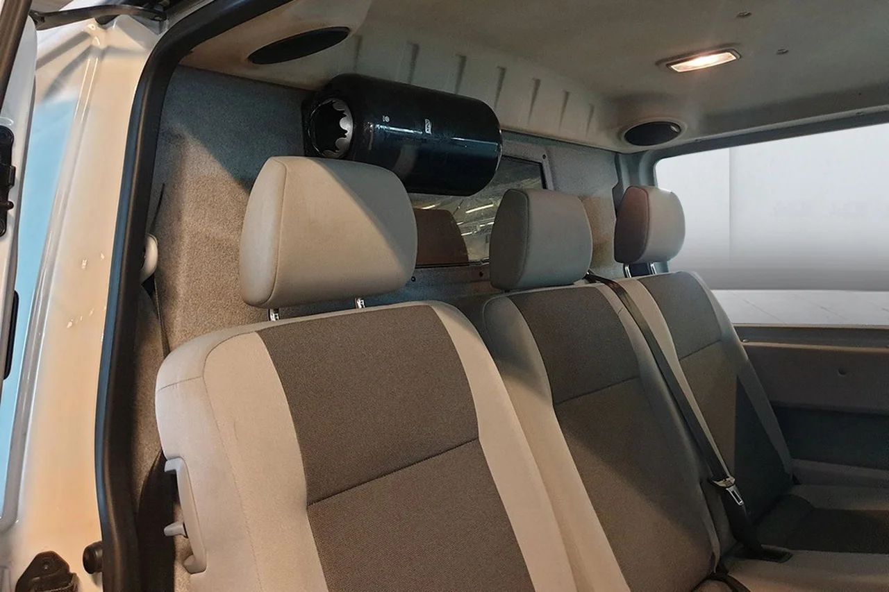 Volkswagen Transporter Kombi T32 2.0 TDI 4M L2 6sits Drag Komfortpkt 140hk – bild 11 av 16