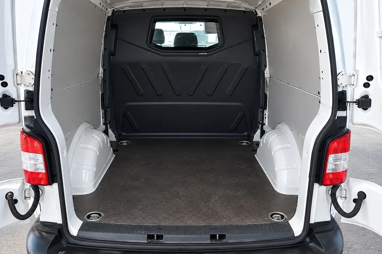 Volkswagen Transporter Kombi T32 2.0 TDI 4M L2 6sits Drag Komfortpkt 140hk – bild 16 av 16