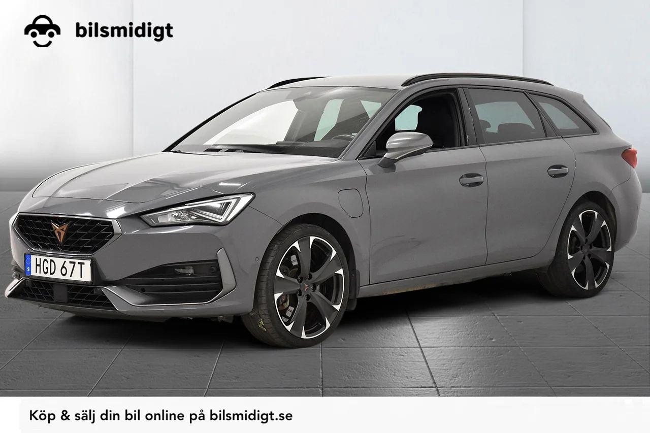Cupra Leon ST e-Hybrid Drag Cockpit Kamera PDC Rattvärme 245hk