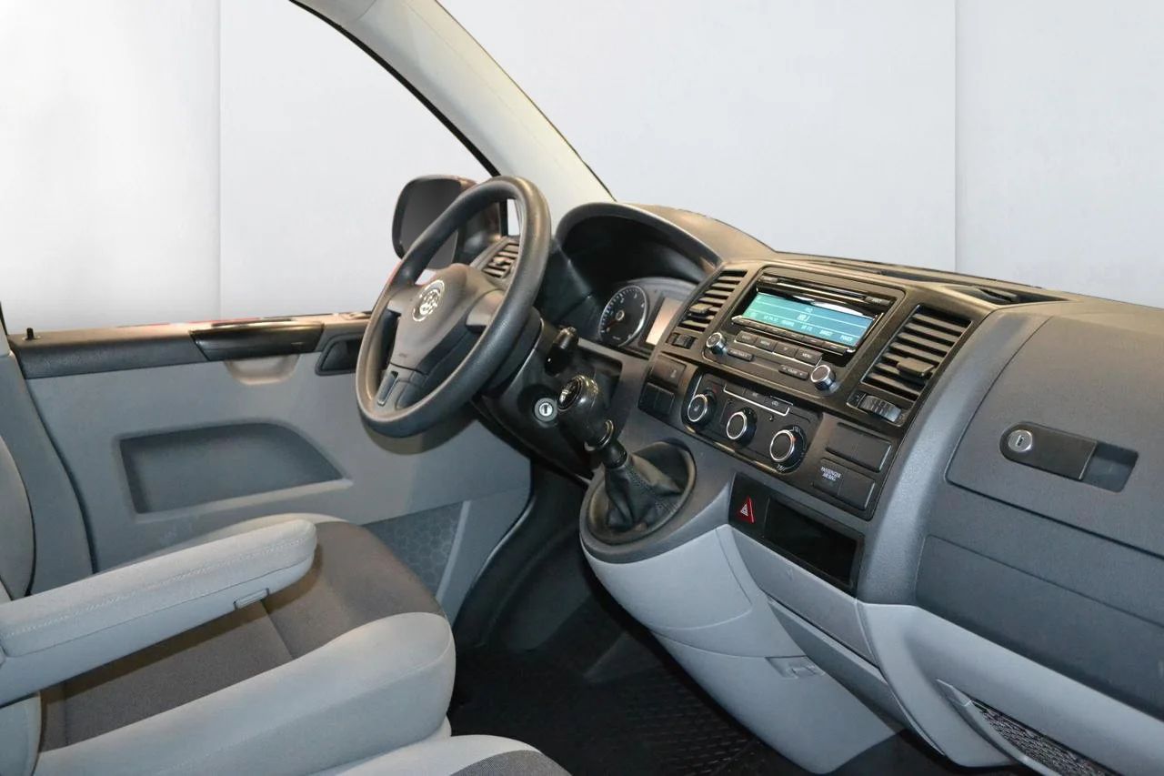 Volkswagen Transporter T30 2.0 TDI Drag Inredd Värmare 102hk – bild 8 av 10