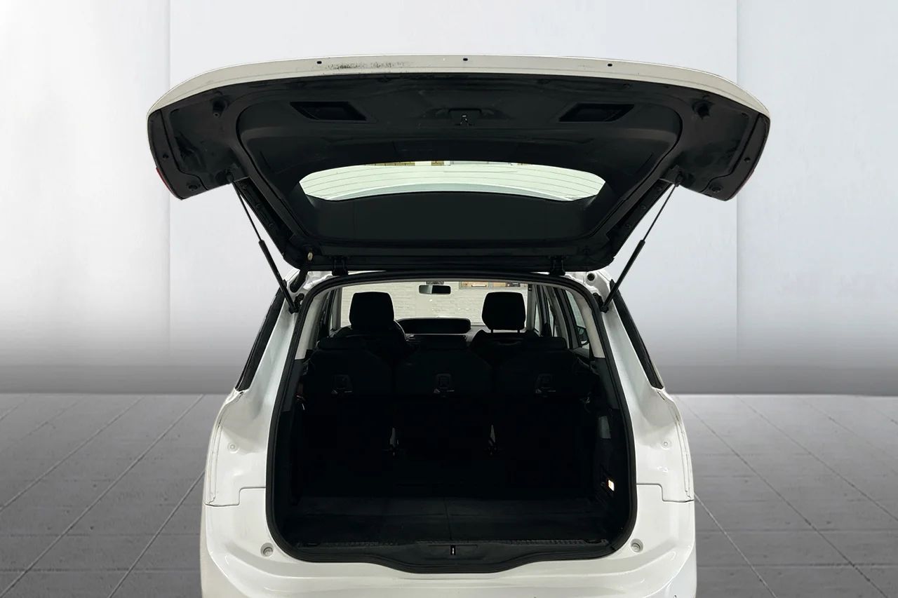 Citroën Grand C4 Picasso 1.6 HDi 7sits Drag Cockpit 116hk – bild 5 av 10