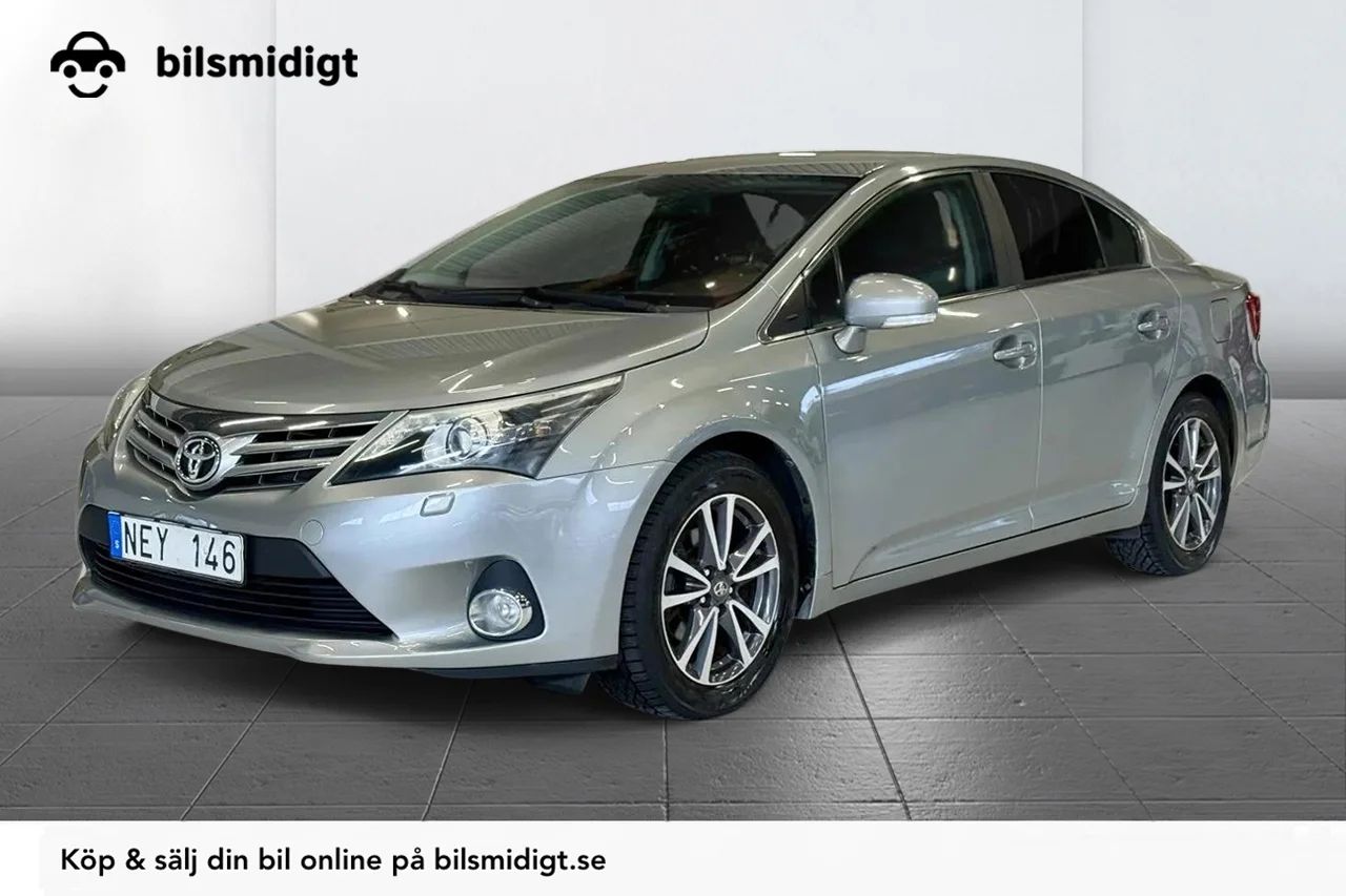Toyota Avensis 2012