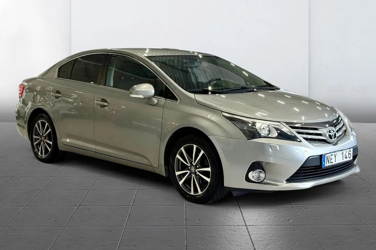 Toyota Avensis Sedan 1.8 Business Kamkedja 147hk – bild 4 av 16