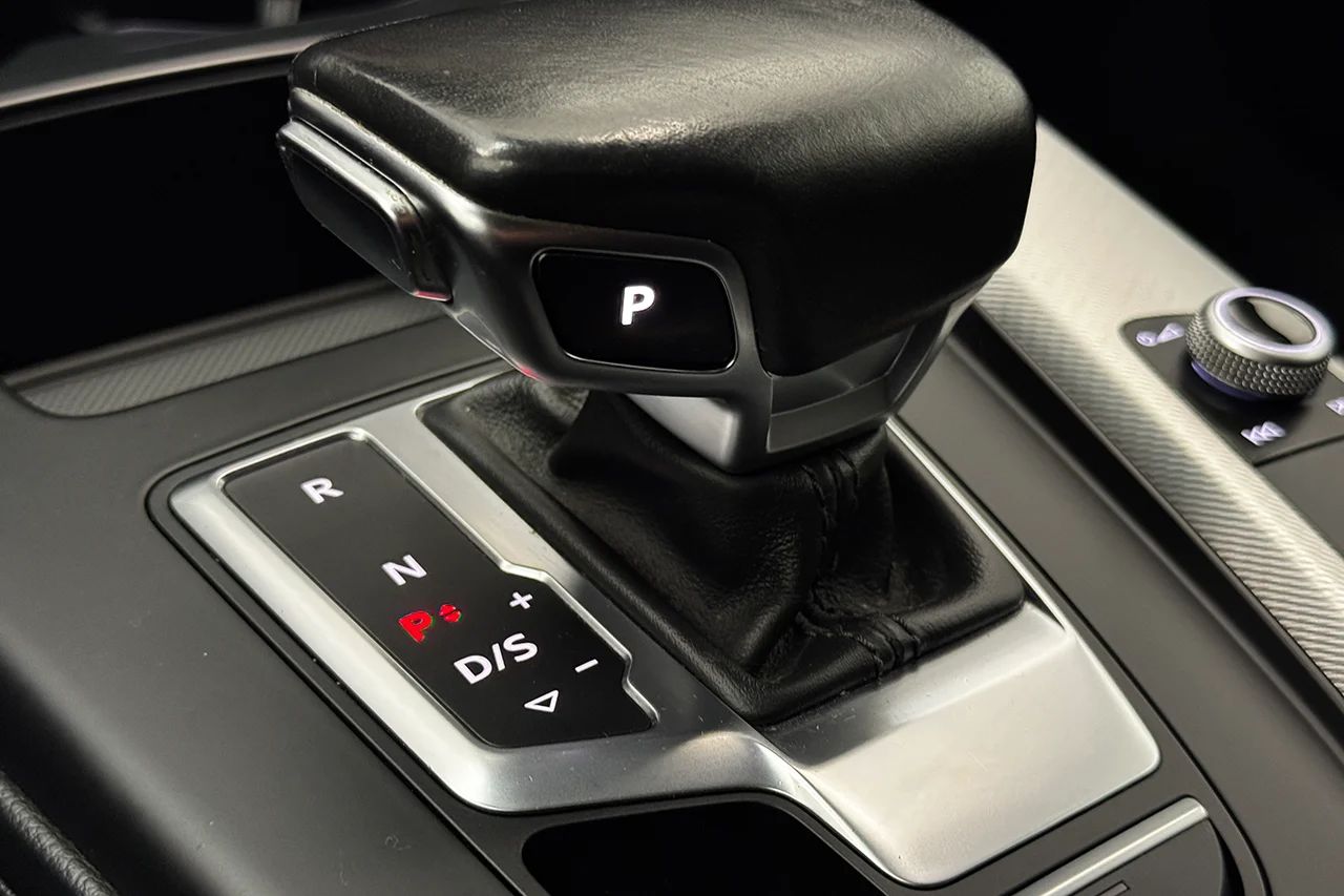 Audi A4 Allroad 40 2.0 TDI Quattro Proline Drag Navi Värmare MOMS 190hk – bild 27 av 32