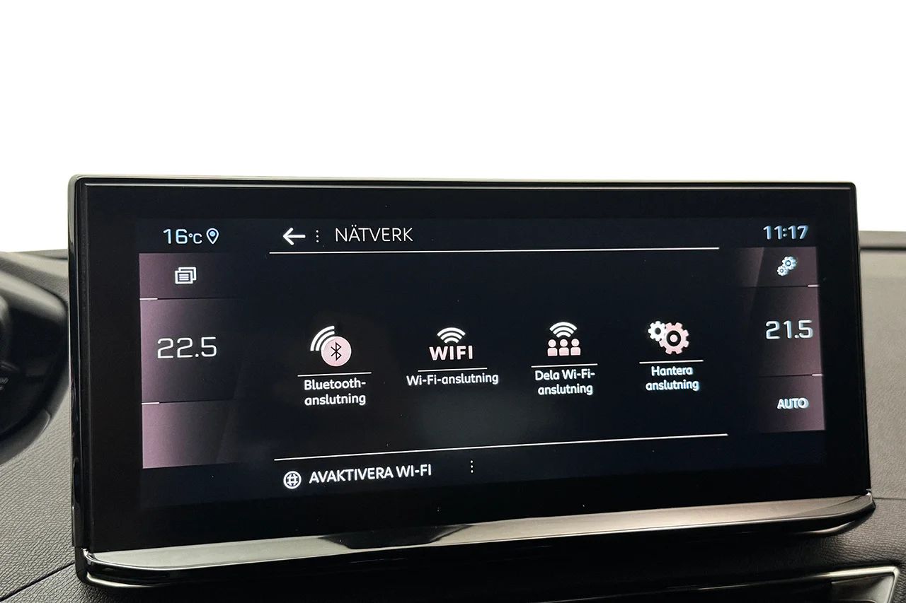 Peugeot 3008 1.2 PureTech GT Navi Kamera Delläder Cockpit MOMS – bild 24 av 32
