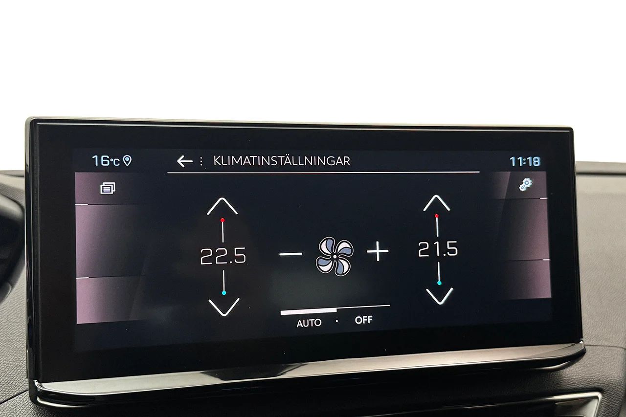 Peugeot 3008 1.2 PureTech GT Navi Kamera Delläder Cockpit MOMS – bild 25 av 32