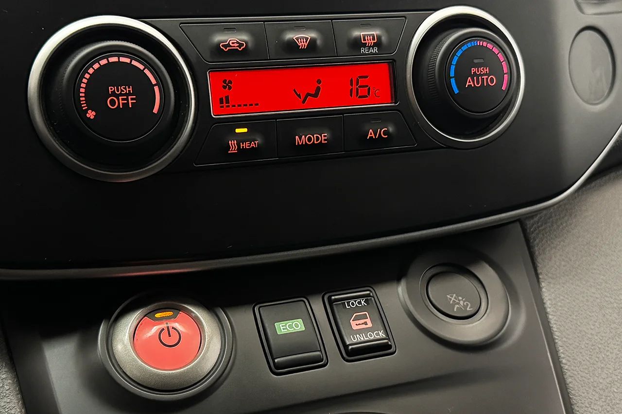 Nissan e-NV200 Skåp 24 kWh Inredd 2xSidodörr Navi Kamera Rattvärme 109hk – bild 23 av 29