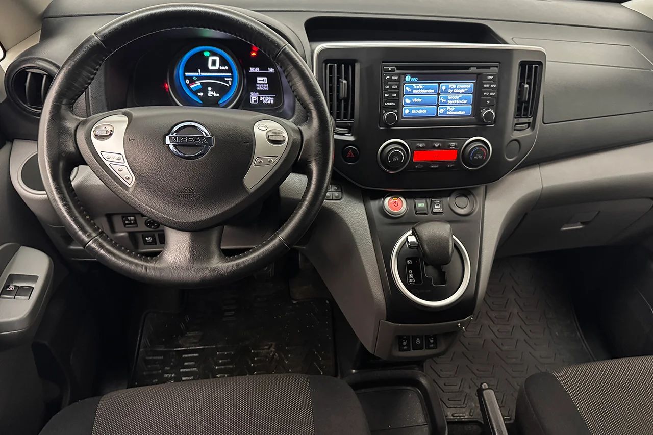 Nissan e-NV200 Skåp 24 kWh Inredd 2xSidodörr Navi Kamera Rattvärme 109hk – bild 18 av 29