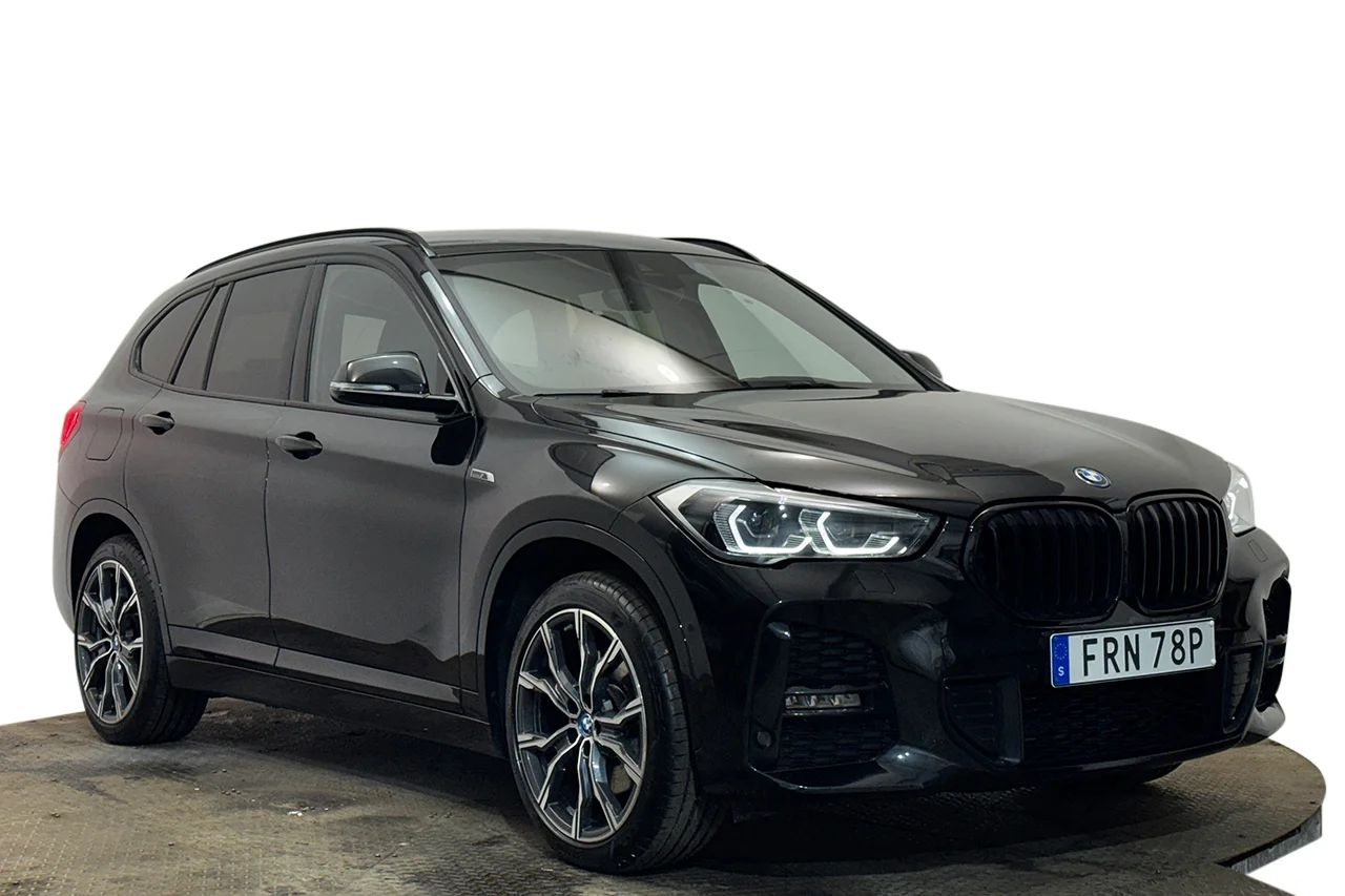 BMW X1 xDrive25e M Sport Drag HUD Navi Kamera Läder 220hk – bild 3 av 34