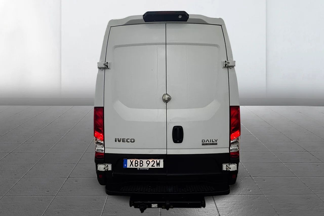 Iveco Daily 35-NP 3.0 JTD CNG Hi-Matic L3H2 Drag 3sits Pekskärm 136hk – bild 6 av 23