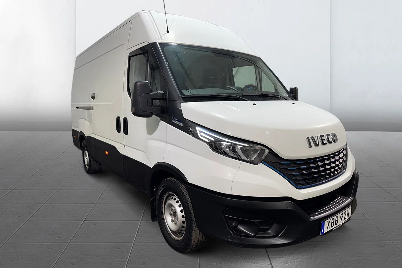 Iveco Daily 35-NP 3.0 JTD CNG Hi-Matic L3H2 Drag 3sits Pekskärm 136hk – bild 3 av 23