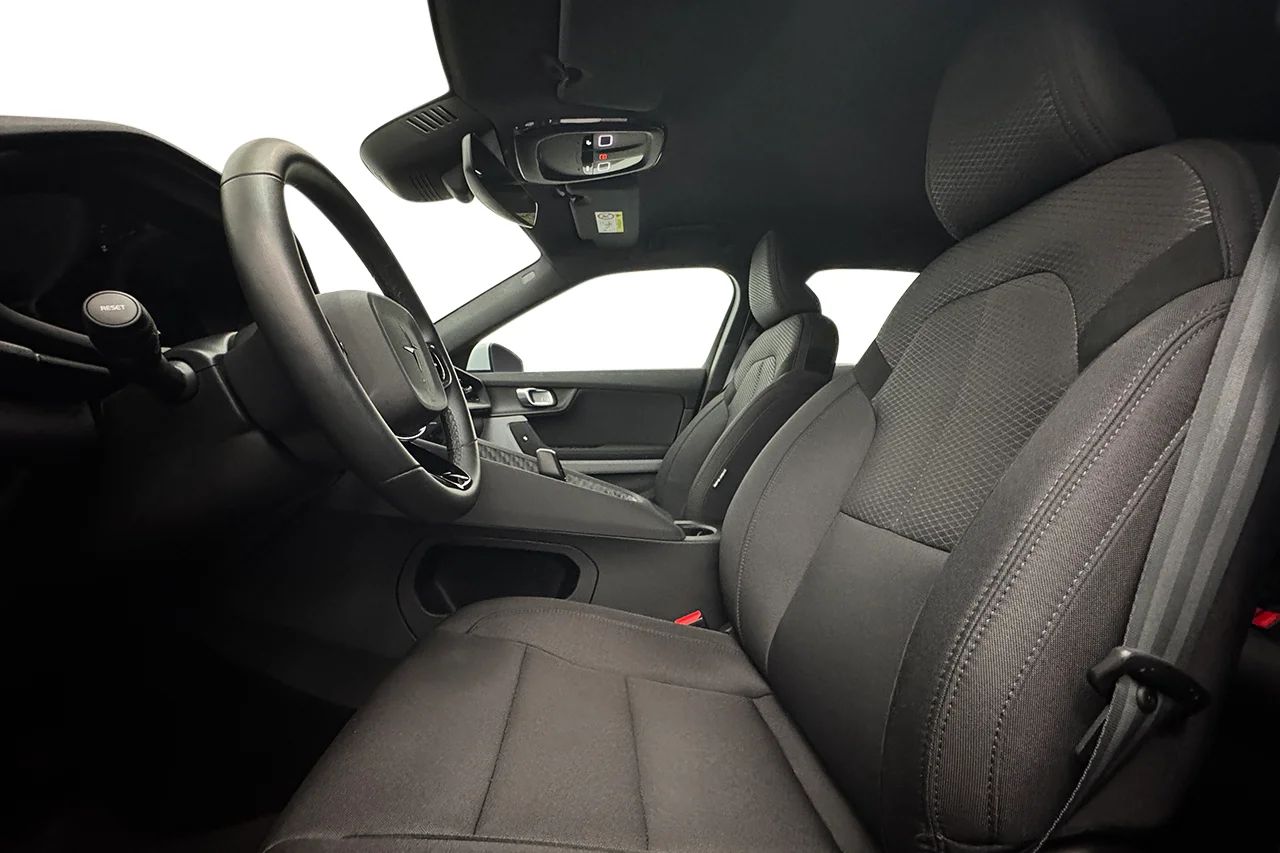 Polestar 2 Standard Range Drag Elstolar Cockpit Keyless P-Klimat MOMS 231hk – bild 10 av 29