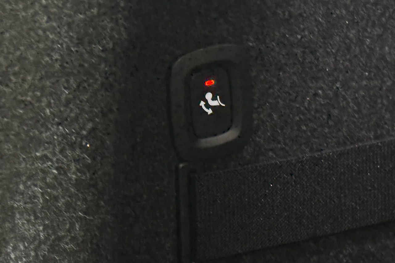 Polestar 2 Standard Range Drag Elstolar Cockpit Keyless P-Klimat MOMS 231hk – bild 29 av 29