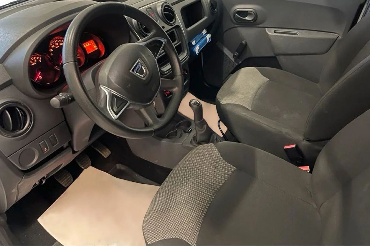 Dacia Dokker Express 1.6 SCe Drag Kamkedja Farth 102hk – bild 10 av 10