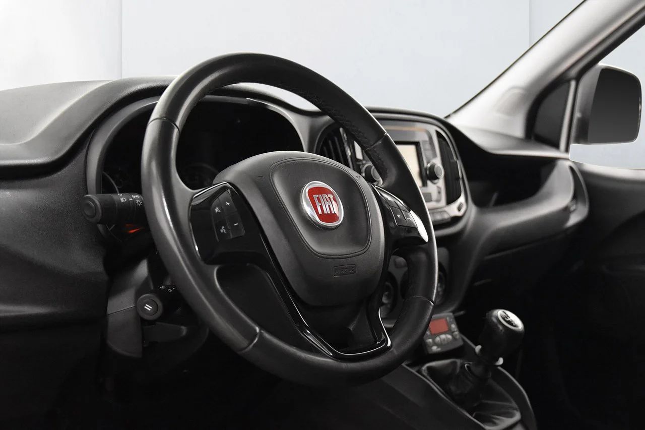 Fiat Doblo WORK UP 1.6 Kylbil 3sits Kamera MOMS 105hk – bild 7 av 13