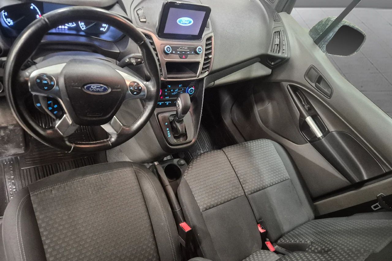 Ford Transit Connect 230 LWB 1.5 Aut 3sits Drag Kamera Värmare MOMS – bild 6 av 8