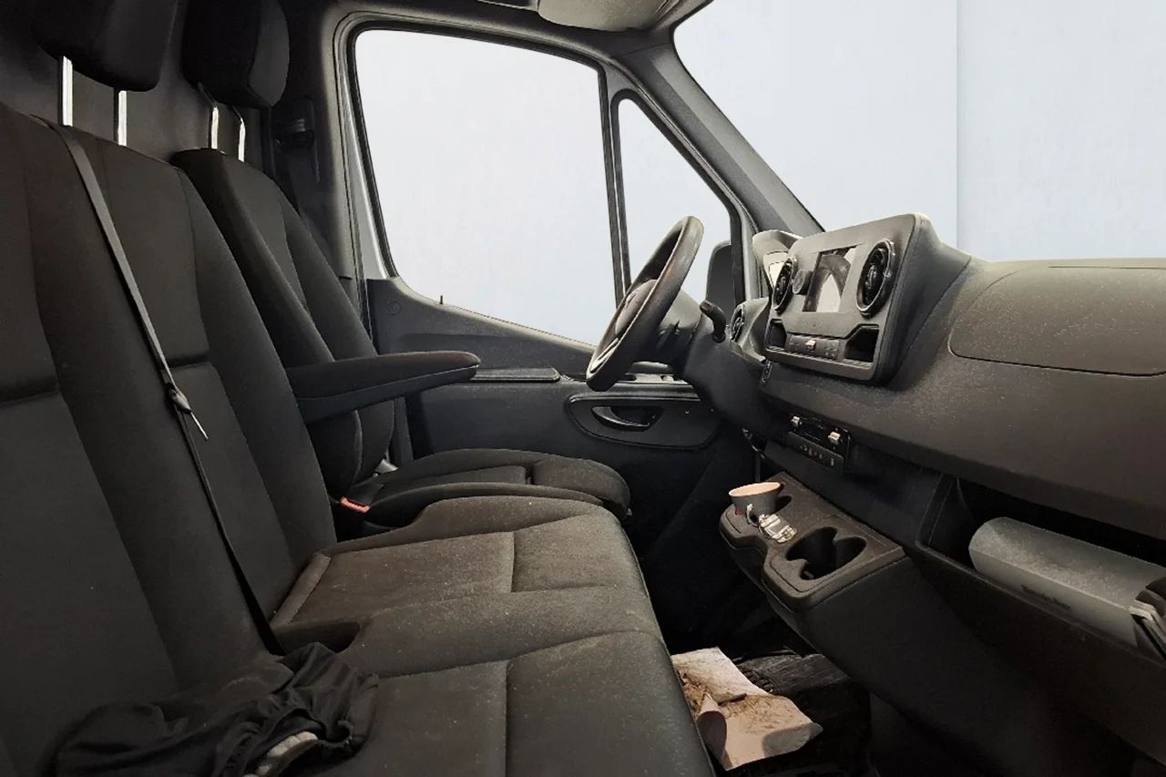 Mercedes-Benz Sprinter 316 CDI H2 3sits Inredd Kamera Tillsatsvärme MOMS 163hk – bild 5 av 7