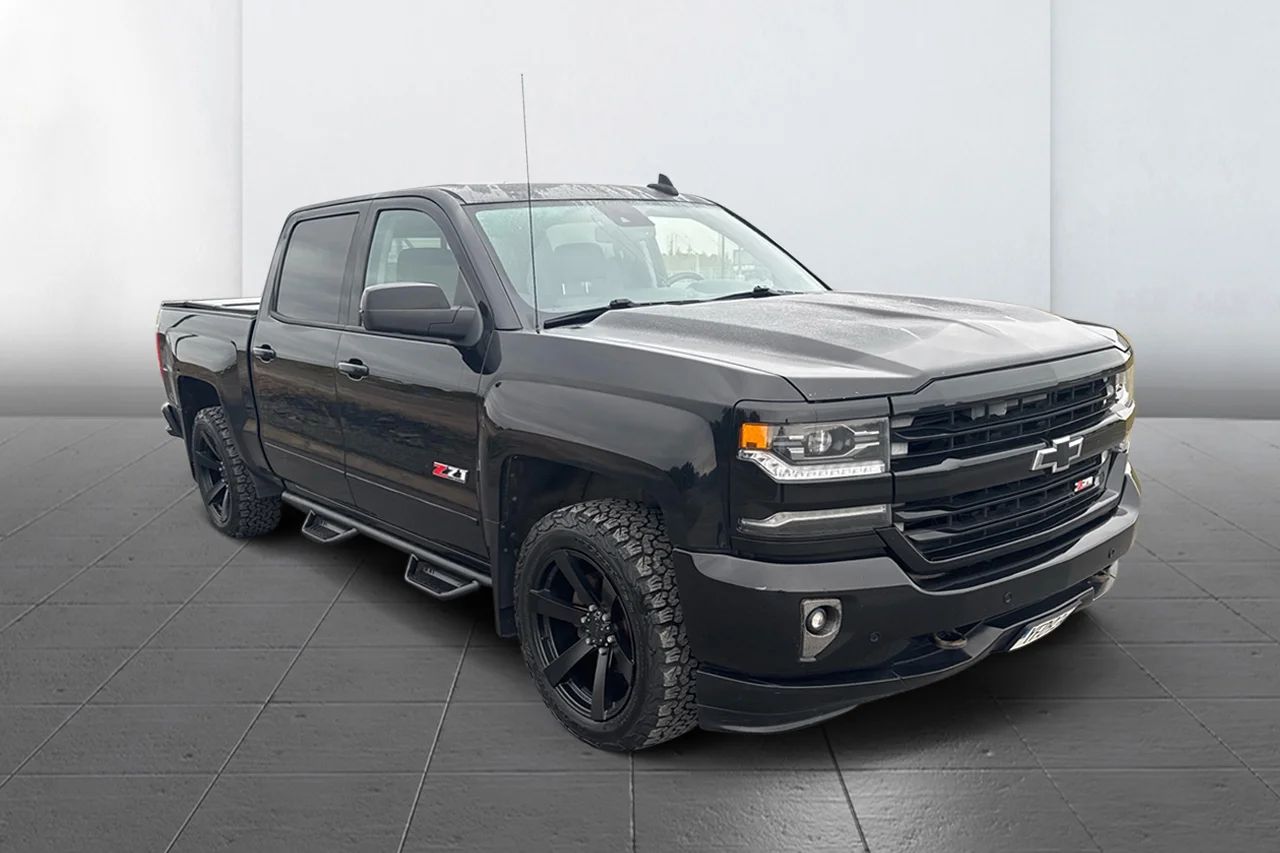 Chevrolet Silverado 1500 Crew Cab 5.3 V8 4WD Drag Flakkåpa MOMS 360hk – bild 3 av 5
