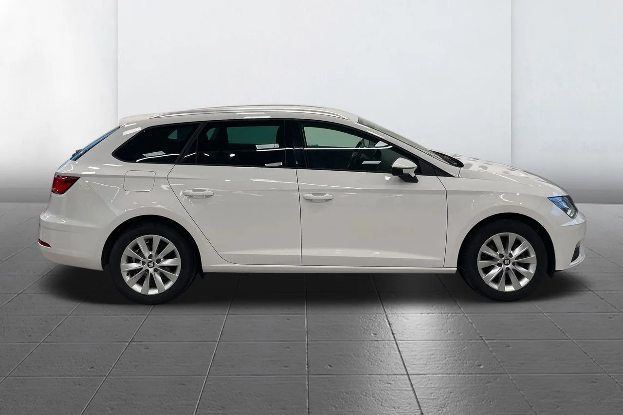 SEAT Leon ST 1.5 TGI Style CNG Drag Clima P-Sens 130hk – bild 5 av 17
