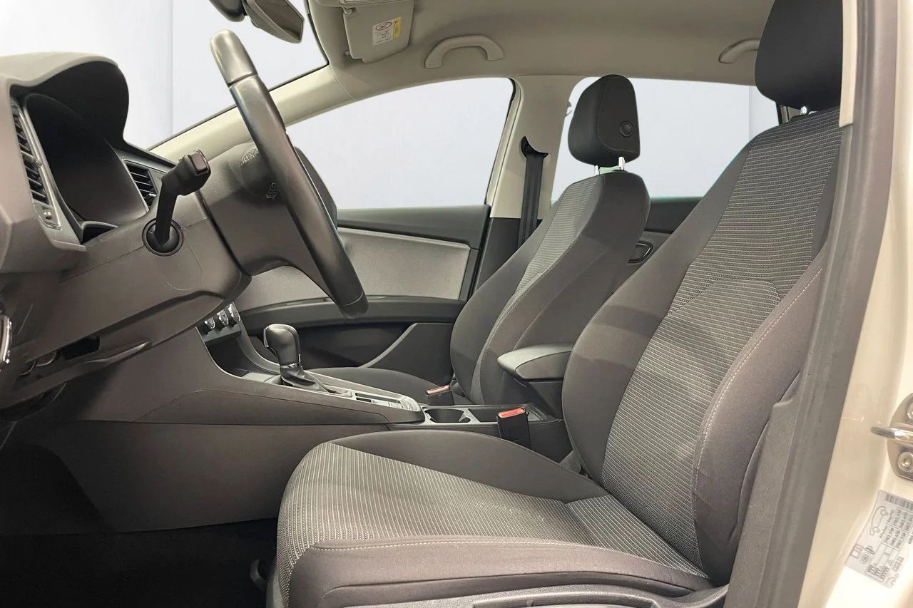 SEAT Leon ST 1.5 TGI Style CNG Drag Clima P-Sens 130hk – bild 10 av 17