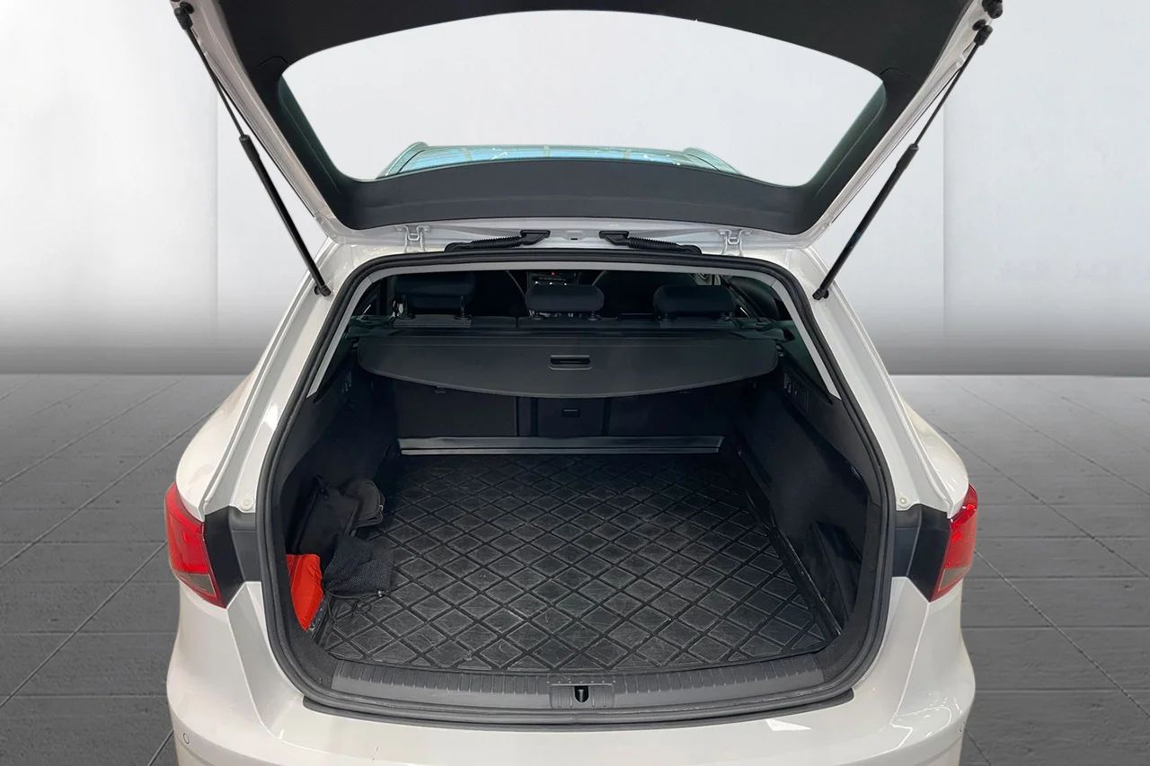 SEAT Leon ST 1.5 TGI Style CNG Drag Clima P-Sens 130hk – bild 8 av 17