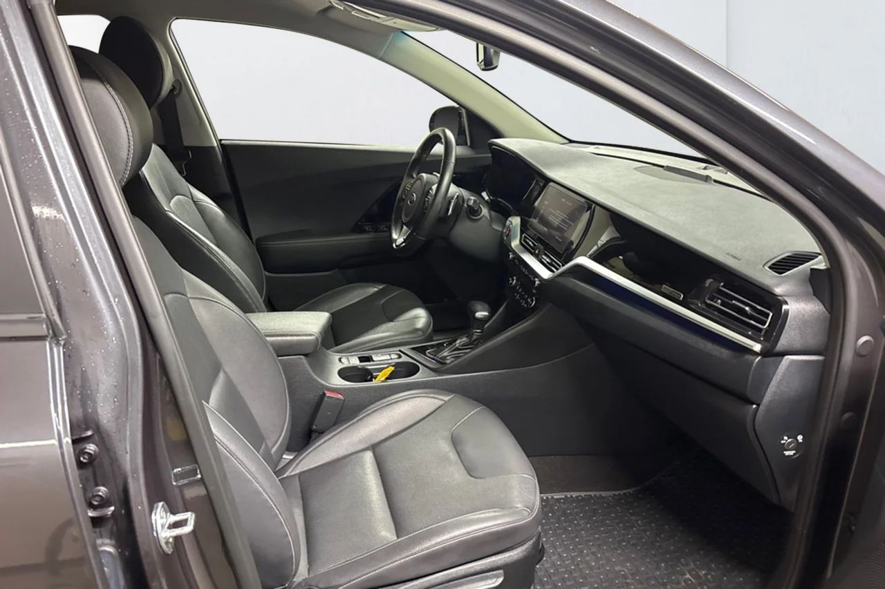 Kia Niro P-HEV Advance Plus Läder Cockpit Navi Kamera Elsäte 141hk – bild 7 av 12
