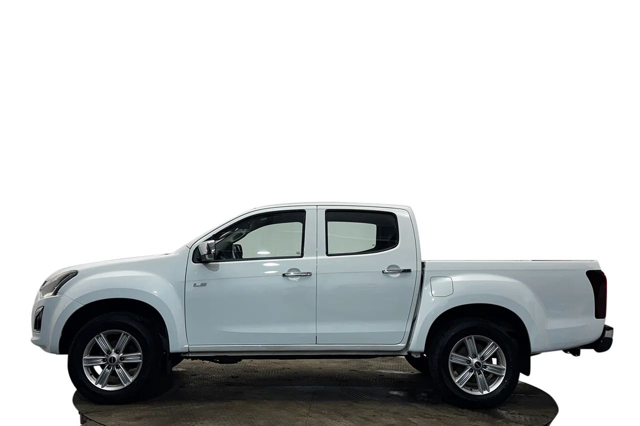 Isuzu D-Max Crew Cab 1.9 4WD Aut Drag Kamera MOMS 163hk – bild 9 av 26