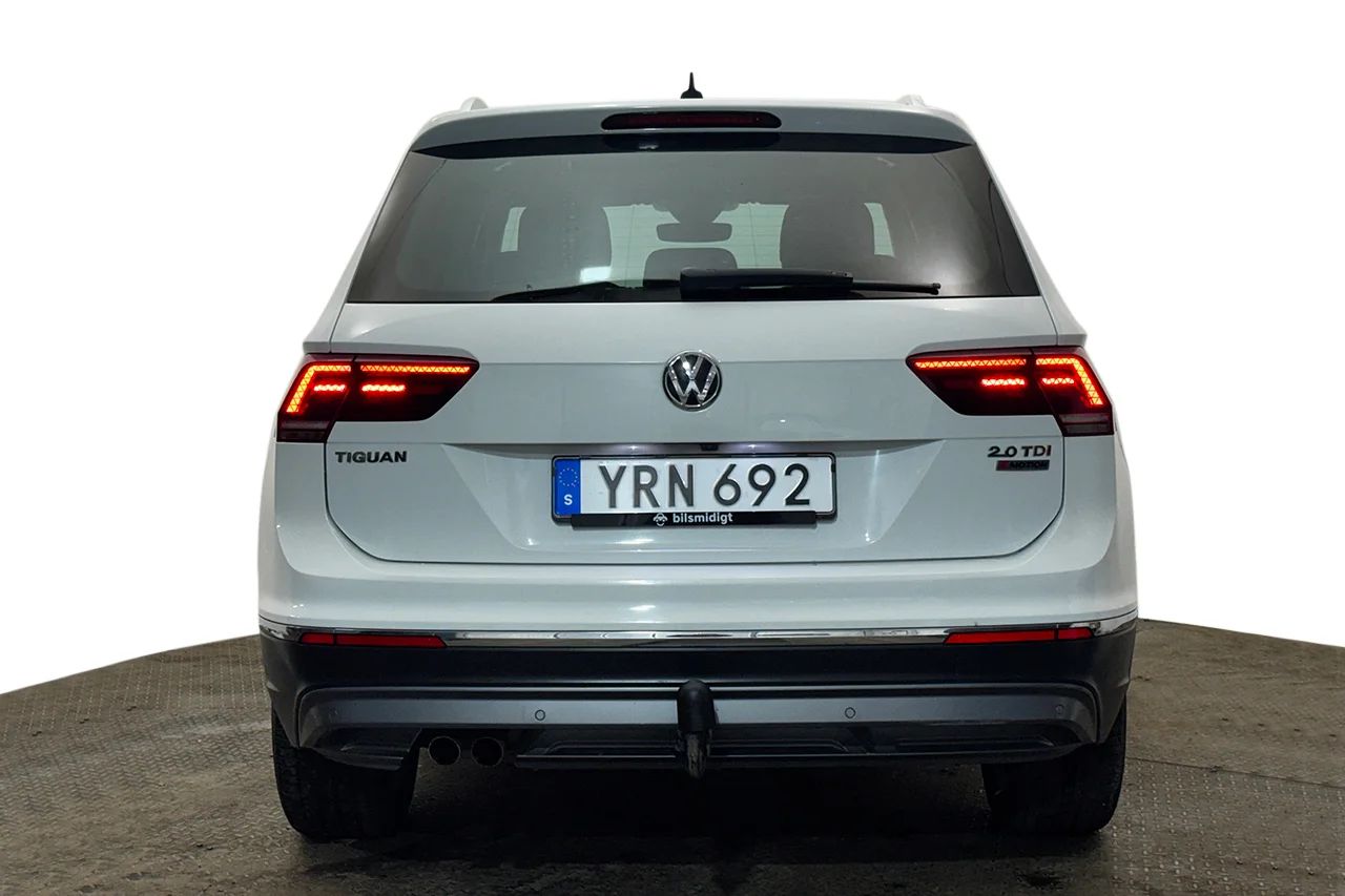 Volkswagen Tiguan 2.0 TDI 4M GT Executive Pano Drag Värmare Cockpit Kamera – bild 6 av 37