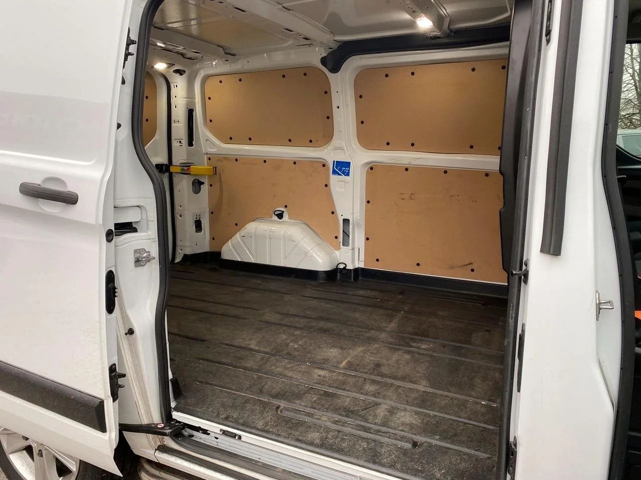Ford Transit Custom 280 2.0 Aut L1 Drag Kamera P-Sens 3sits 130hk – bild 7 av 11