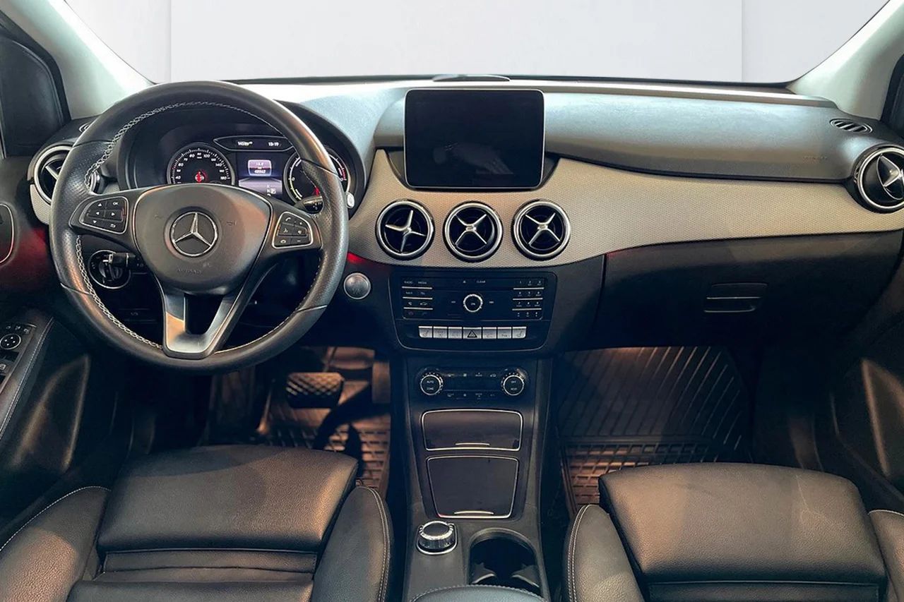 Mercedes-Benz B250 e 31 kWh Urban Läder P-Sens – bild 12 av 12