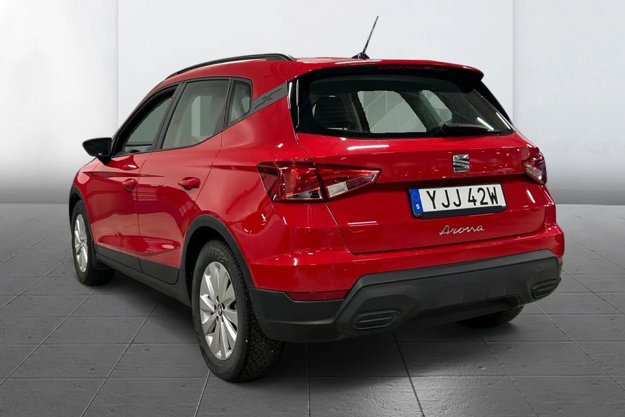 SEAT Arona 1.0 TSI 110hk DSG Style Cockpit CarPlay Klimat MOMS – bild 5 av 9