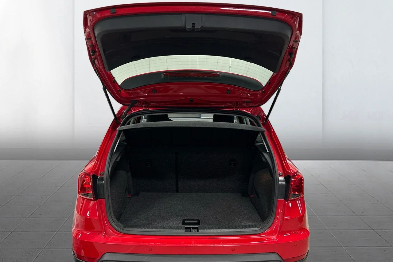SEAT Arona 1.0 TSI 110hk DSG Style Cockpit CarPlay Klimat MOMS – bild 9 av 9