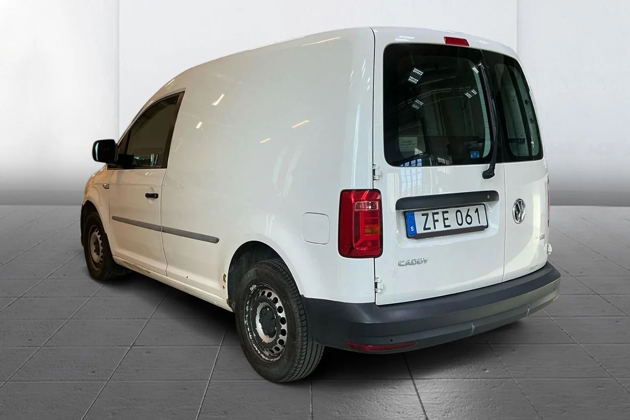 Volkswagen Caddy Skåp 2.0 TDI 102hk DSG Värmare Farthållare PDC MOMS – bild 5 av 9