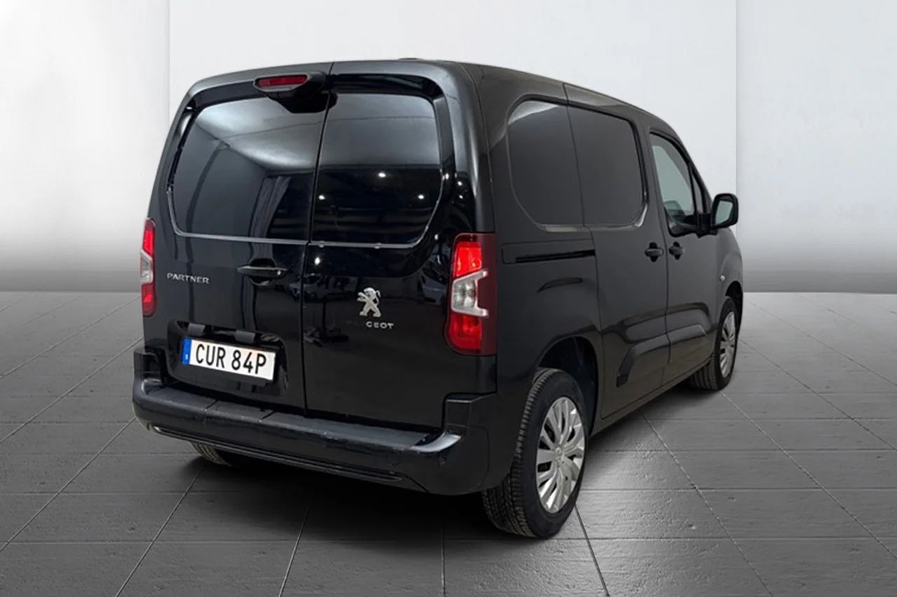 Peugeot Partner 1.5 BlueHDi 130hk Aut Klimat PDC CarPlay MOMS – bild 5 av 11