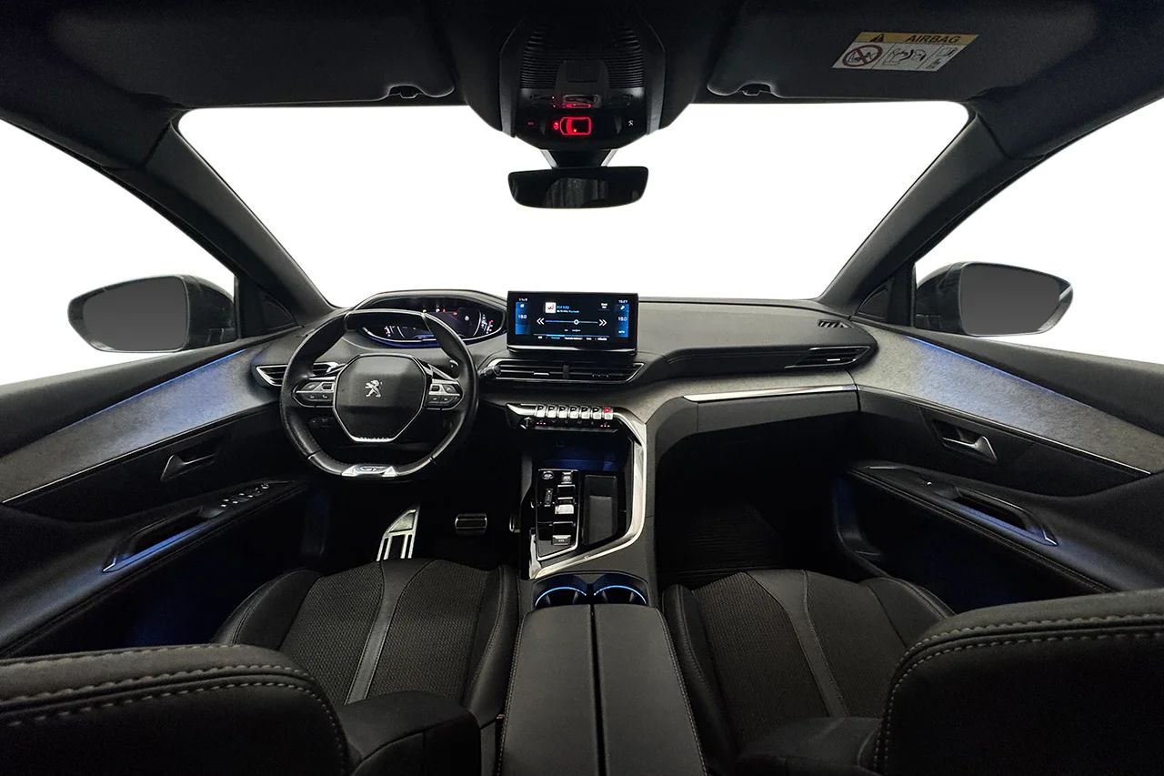 Peugeot 3008 1.2 PureTech GT Navi Kamera Delläder Cockpit MOMS 131hk – bild 14 av 30