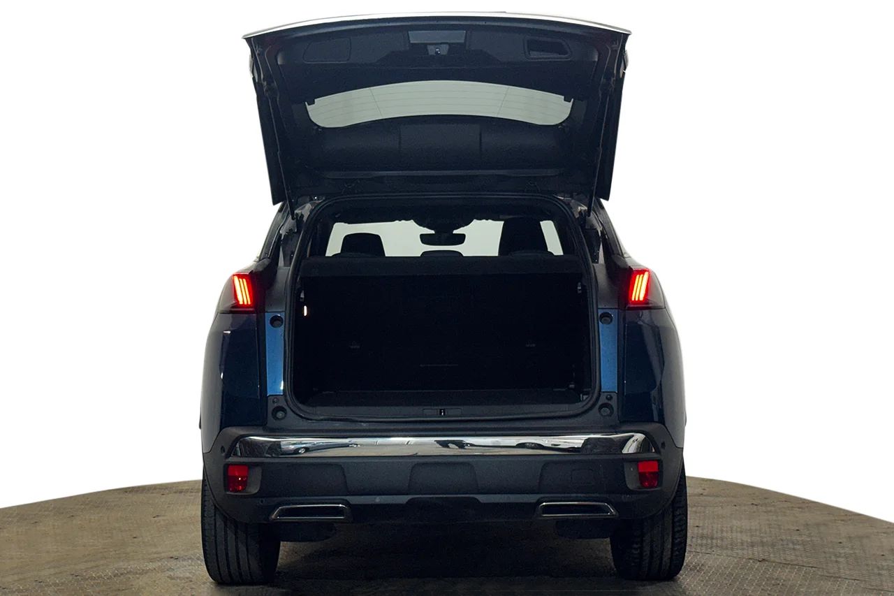 Peugeot 3008 1.2 PureTech GT Navi Kamera Delläder Cockpit MOMS 131hk – bild 7 av 30