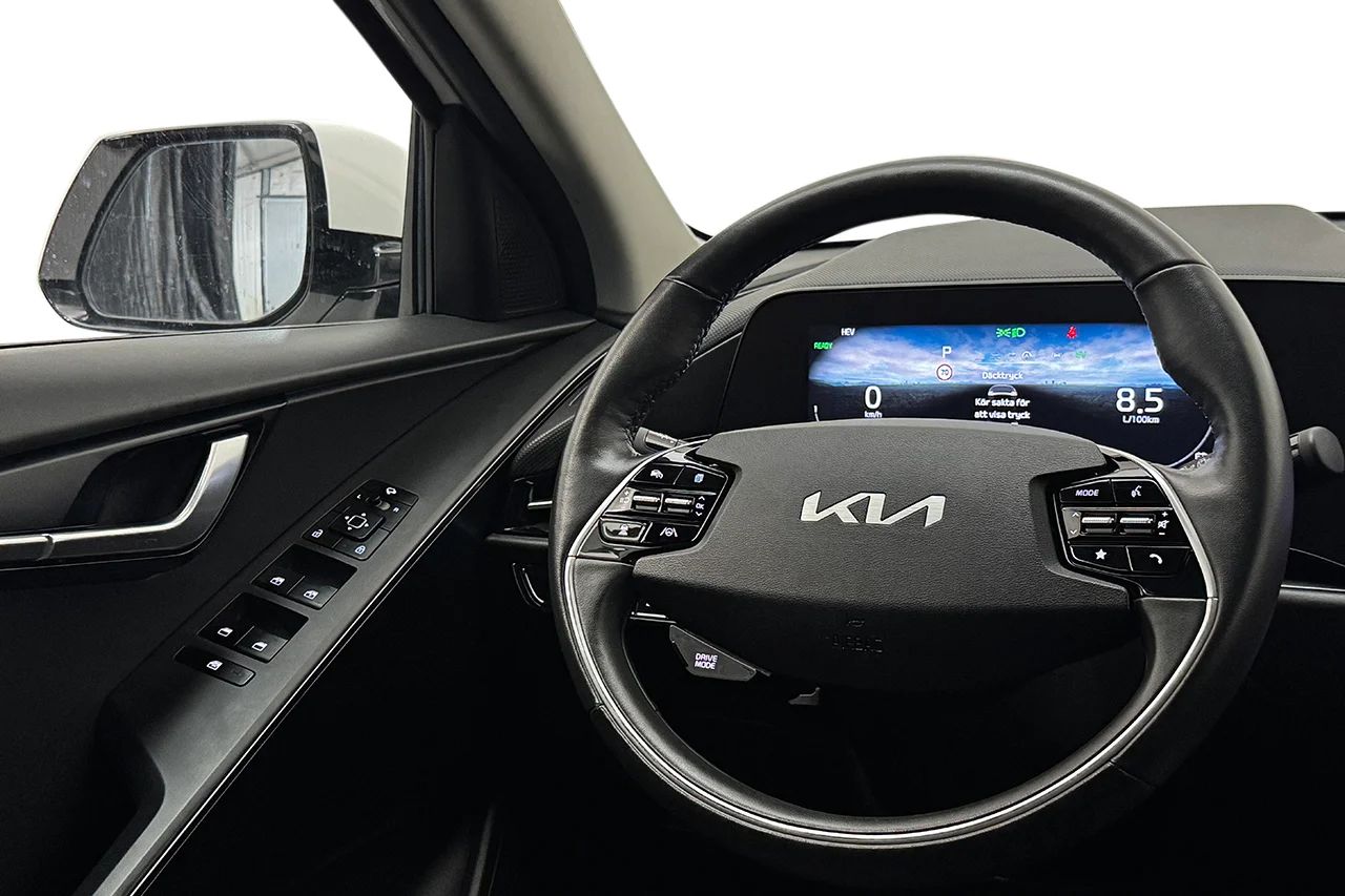 Kia Niro Plug-In Navi Kamera Cockpit Delläder 183hk – bild 15 av 33