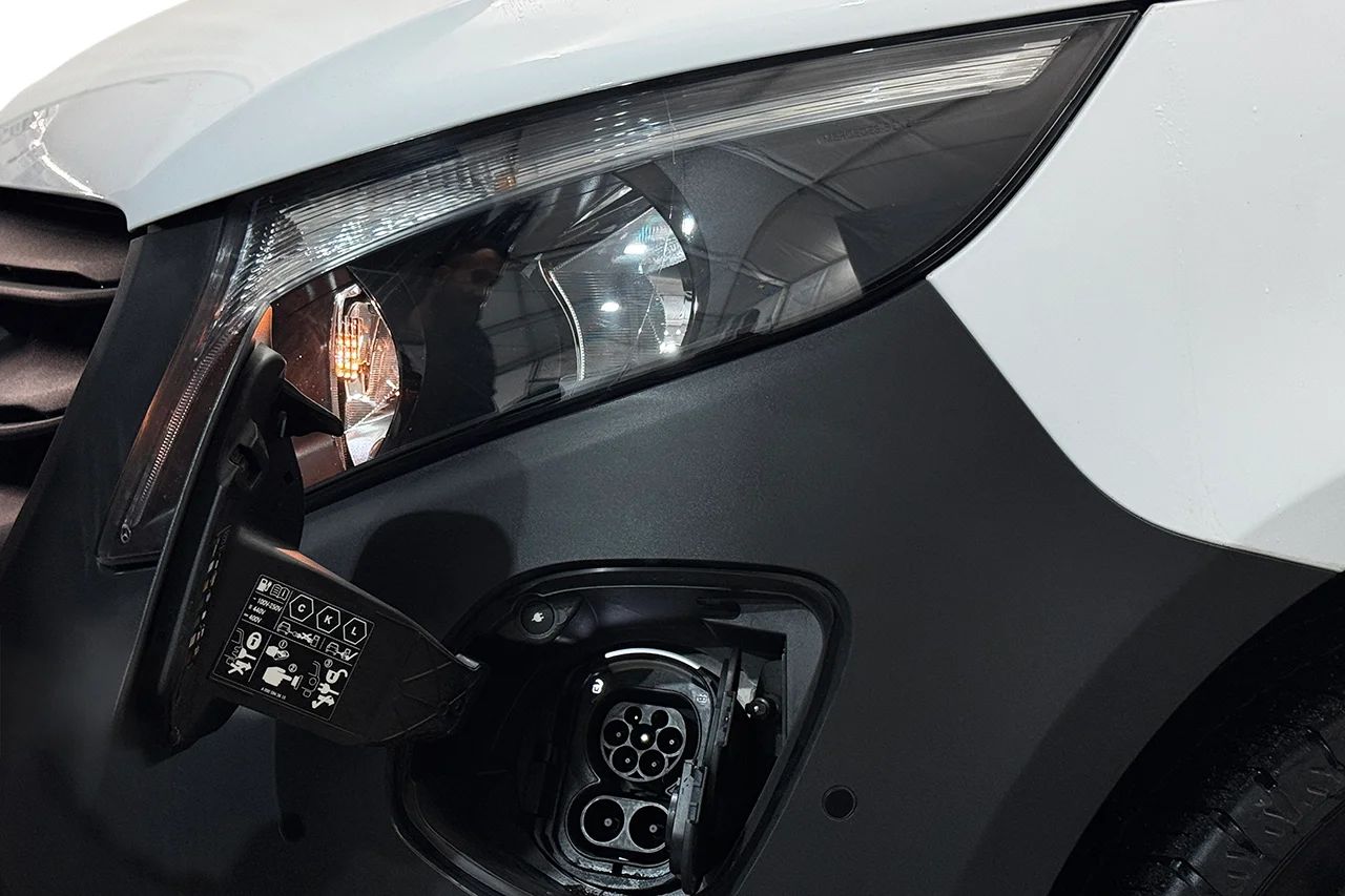 Mercedes-Benz eVito 112 CCS 3sits Inredd Kamera P-Sens AppConnect 116hk – bild 11 av 27