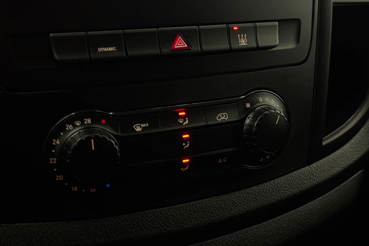 Mercedes-Benz eVito 112 CCS 3sits Inredd Kamera P-Sens AppConnect 116hk – bild 25 av 27